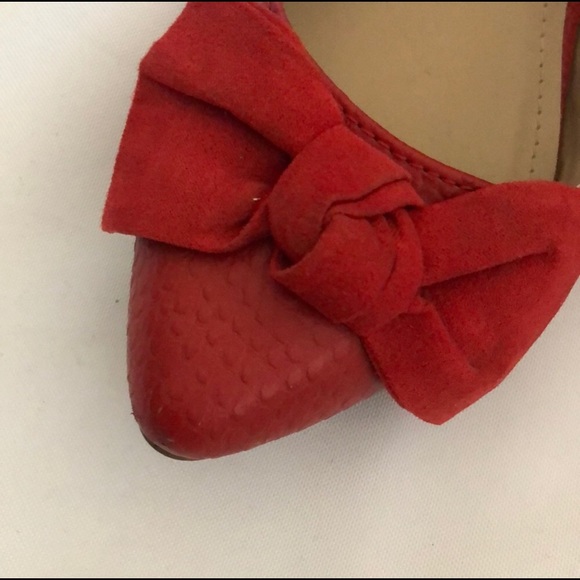 Express Pointed Flats - Picture 2 of 7